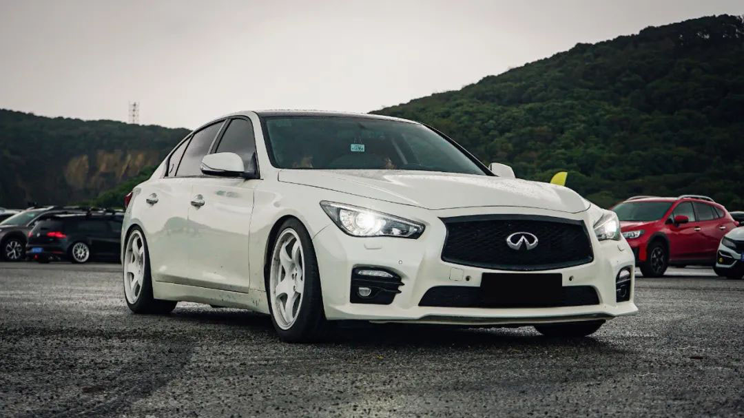 英菲尼迪q50姿态,沉浸式体验英菲尼迪q50l2018