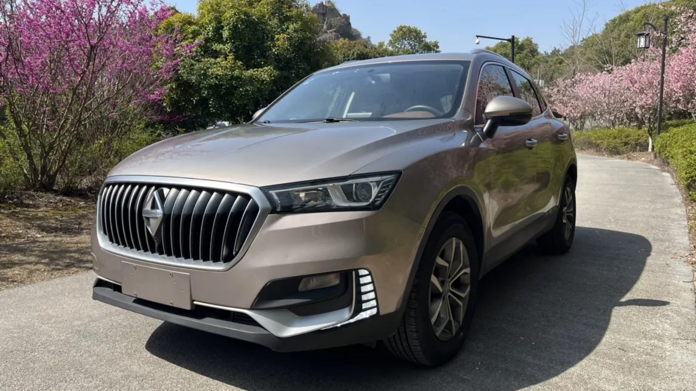 花一台宏光MINIEV的价买SUV，三年的宝沃BX5敢买吗？