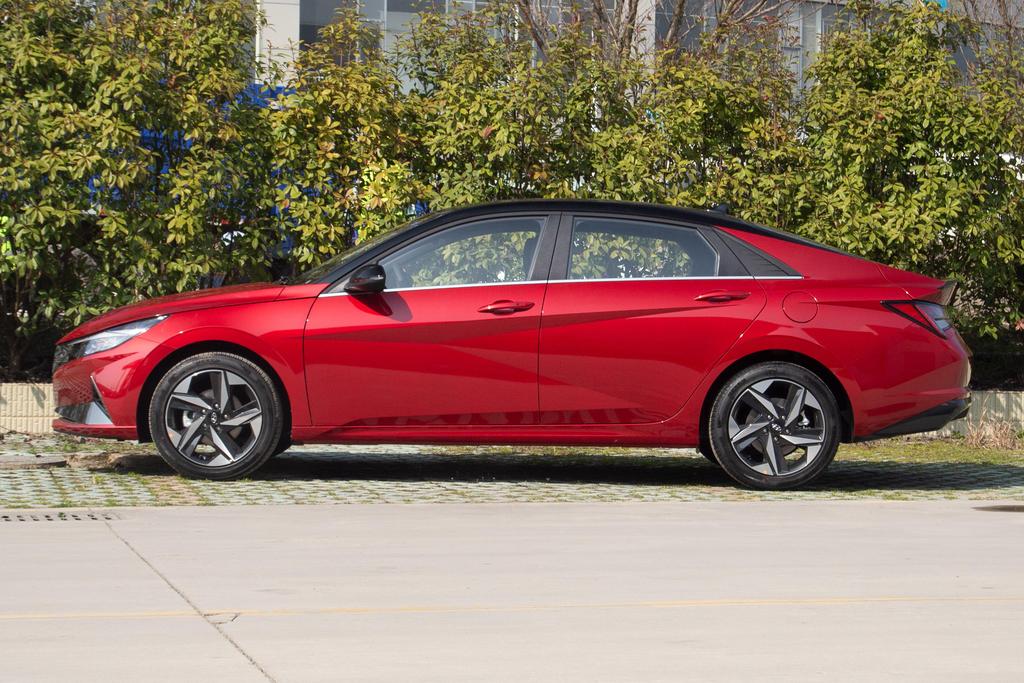 现代伊兰特精英版驾驶体验,全新伊兰特运动范儿