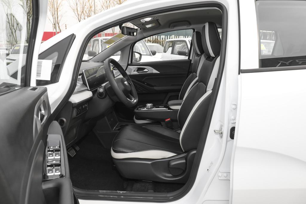 吉利几何e湖南株洲优惠,百色吉利几何e落地价