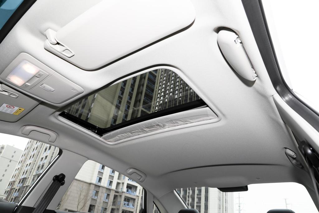 雪佛兰科鲁泽1.3t自动挡落地价,雪佛兰科鲁泽2022款