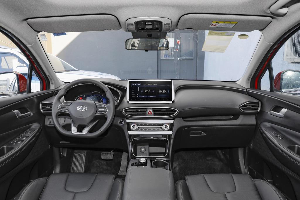 23款胜达值得购买的配置,胜达两驱18.58万