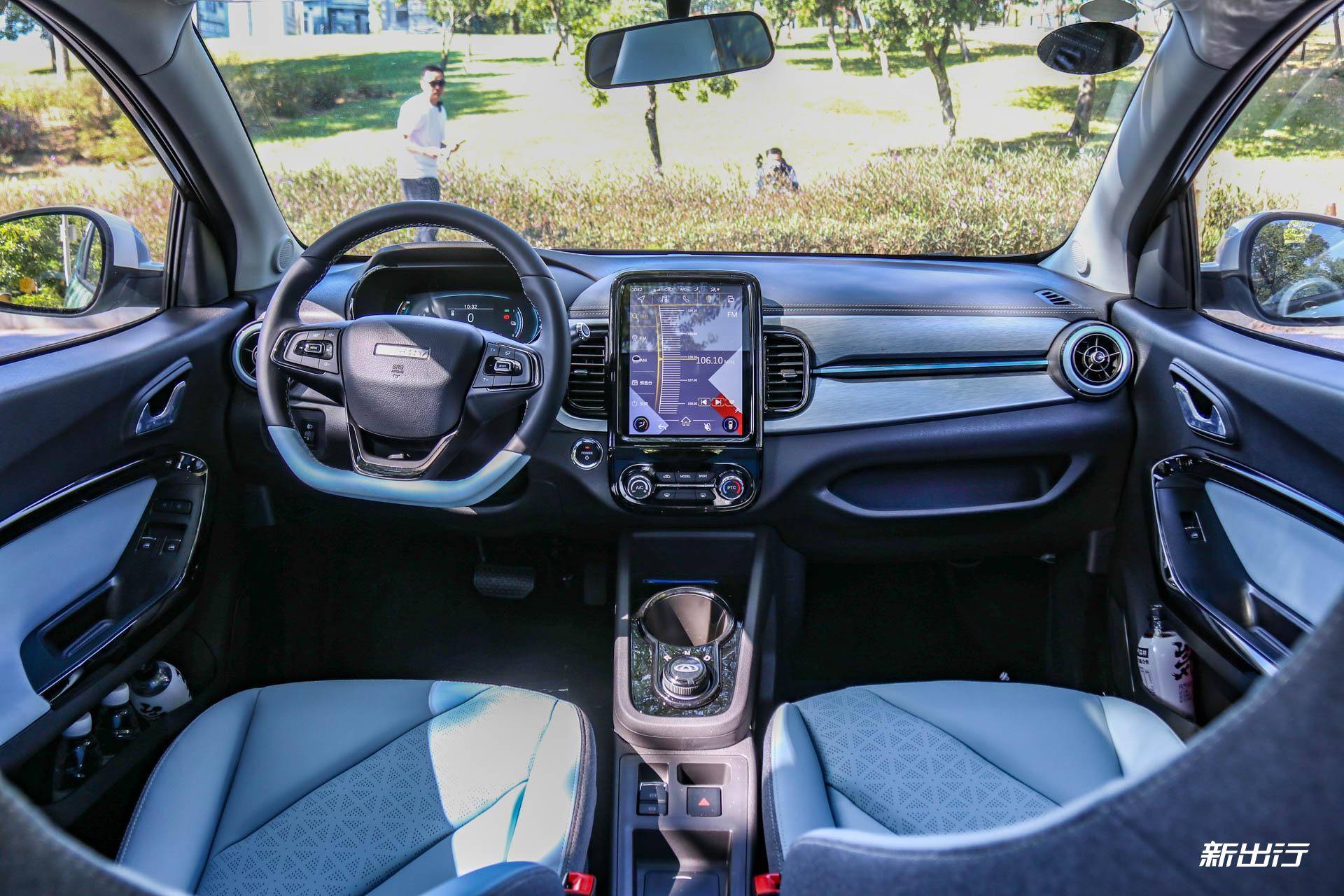 19款奇瑞小蚂蚁驾驶感受,奇瑞小蚂蚁甜粉款半糖55kw测评