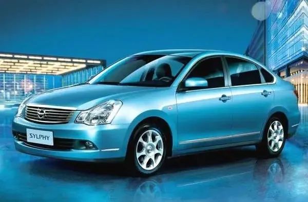 日产轩逸进化之路,轩逸评测百车全说