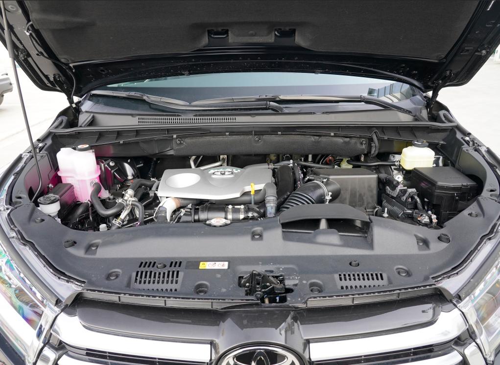 冠道ur-v汉兰达,ur-v和汉兰达哪个值得入手