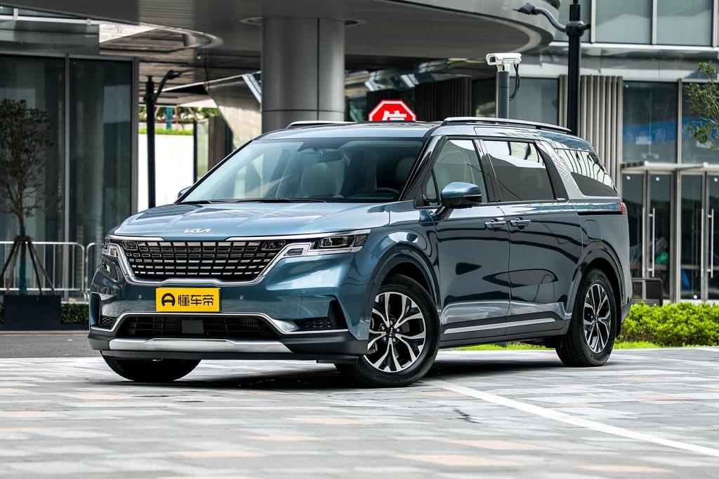 起亚四代嘉华mpv,全新嘉华mpv混动图