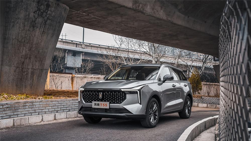 家用suv2.0t和1.5t发动机哪个合适,标配1.5t发动机的小型suv