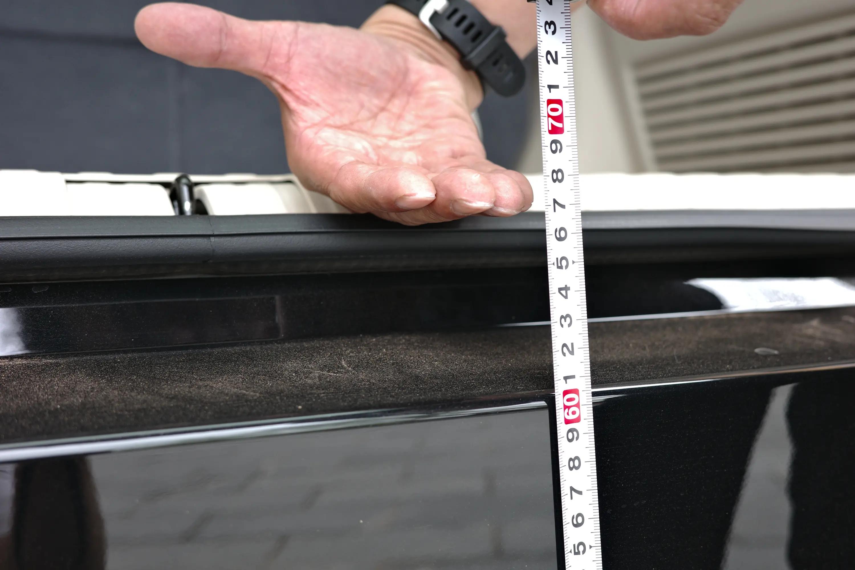 岚图梦想家和gl8整车价格对比,岚图梦想家和gl8空间对比