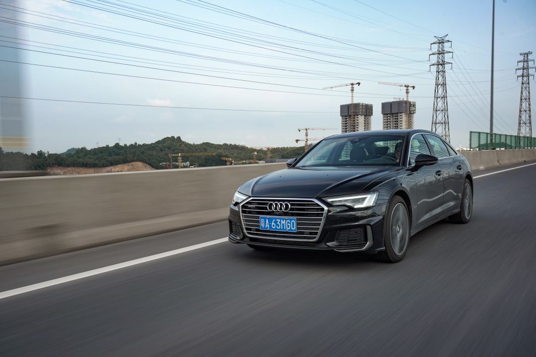 谁会拒绝一辆奥迪汽车,谁会拒绝一辆斯堪尼亚