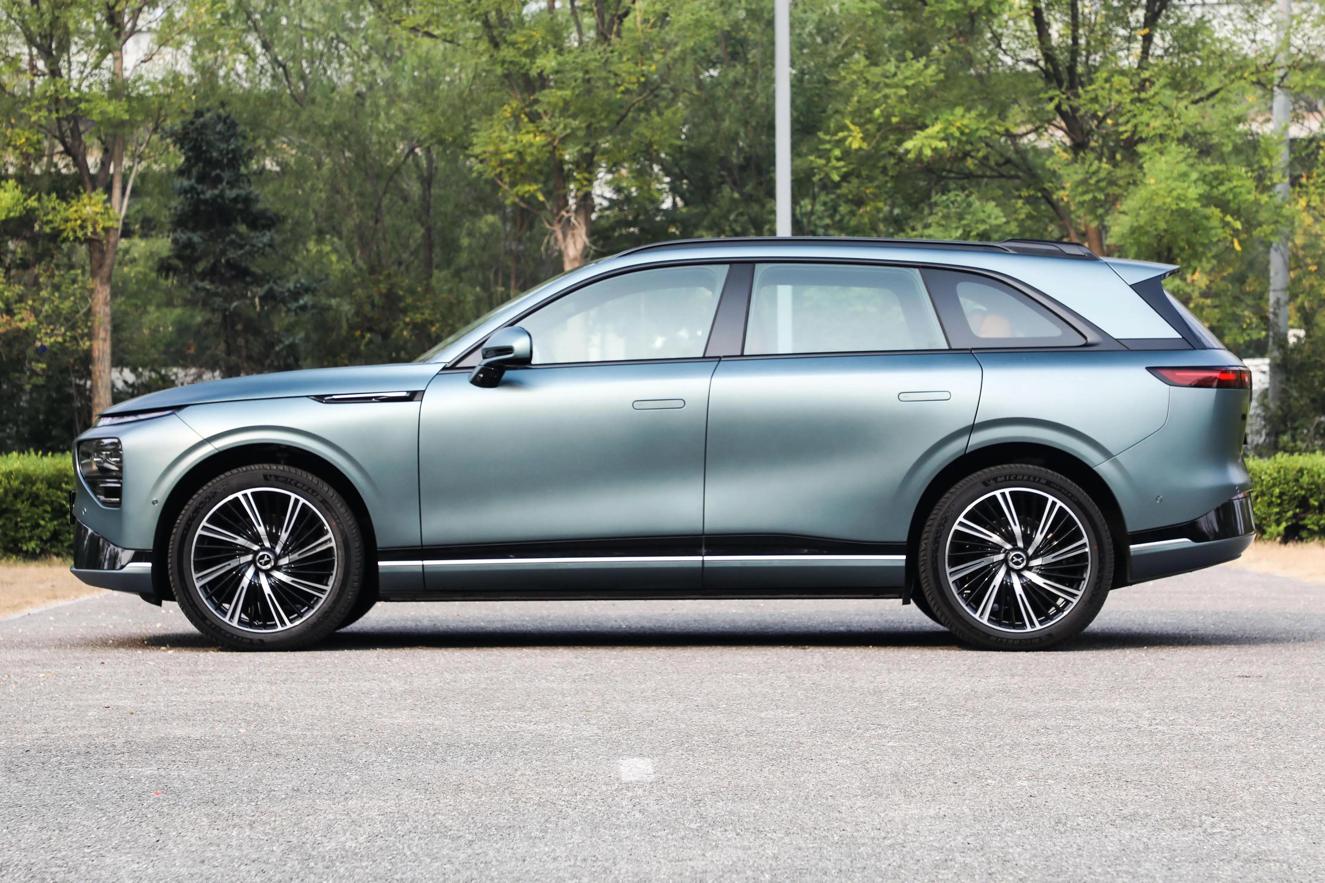 全新suv小鹏g9自动驾驶,30万级纯电suv就选小鹏g9