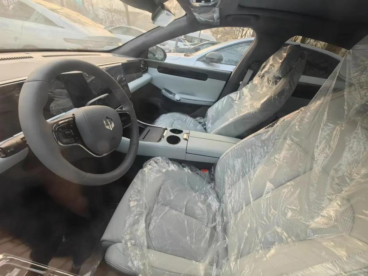 零跑c01比c11有哪些进步,零跑c01增程最新消息