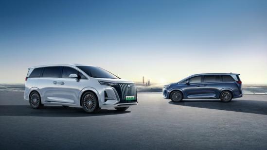 33万腾势d9落地价,腾势d9油电混合33万什么配置