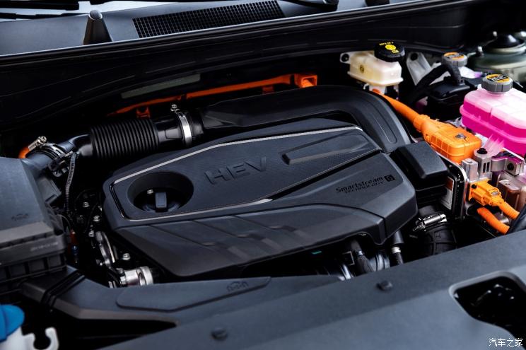 本田hrv和起亚狮铂拓界哪个好,起亚狮铂拓界混动最高车速160