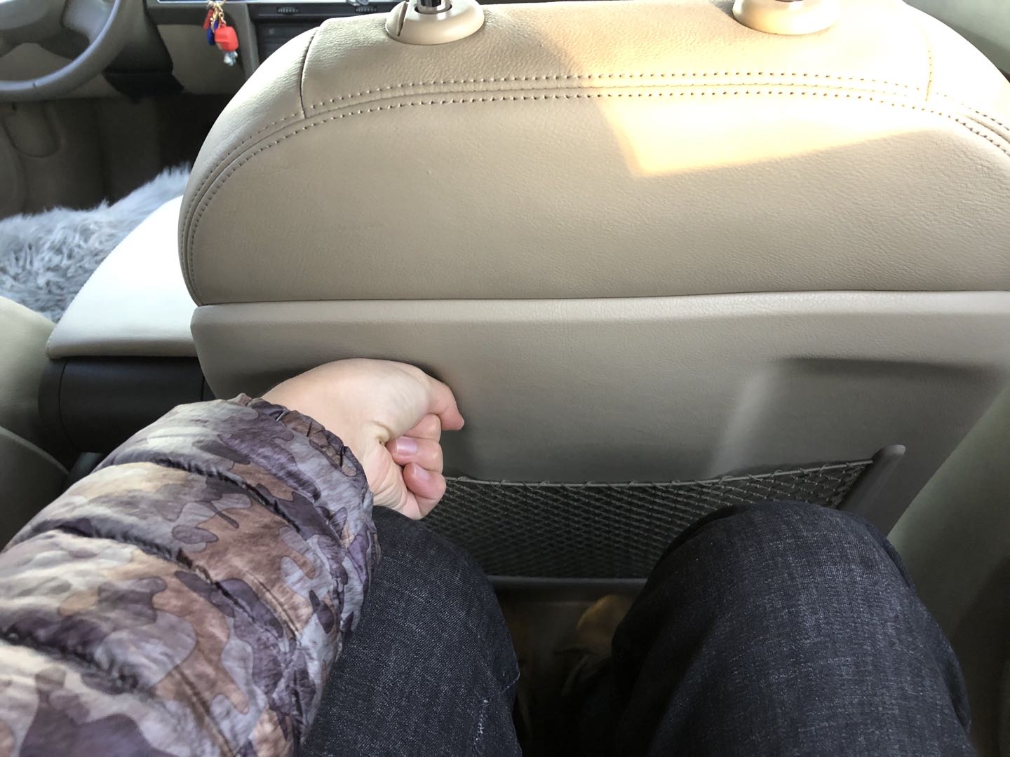 11年的奥迪a6l有手动挡的吗,11年奥迪a6l是什么黑