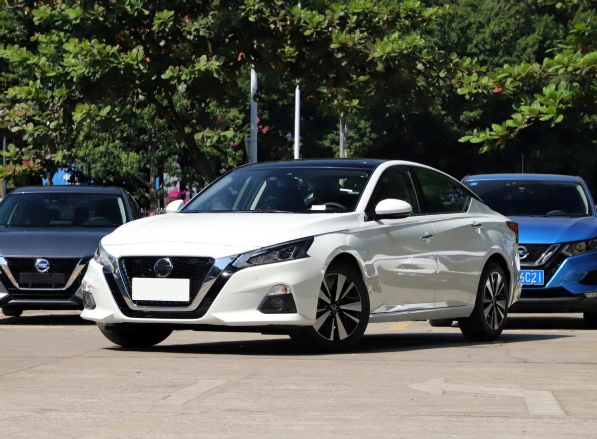 雅阁君威天籁凯美瑞亚洲龙怎么选,雅阁天籁凯美瑞横评测试