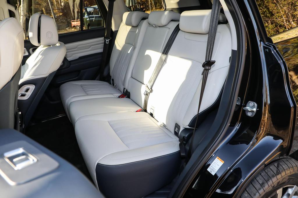 不玩越野有必要买北京bj60吗,北京bj60的配置和哪些合资车相当