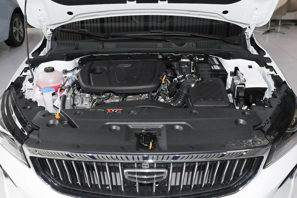 吉利帝豪第四代2022款车机升级,吉利帝豪第四代旗舰版中控