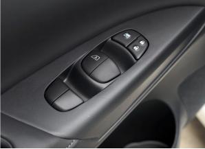 锁车一键自动升窗功能怎么关闭,汽车如何设置开锁时自动降窗