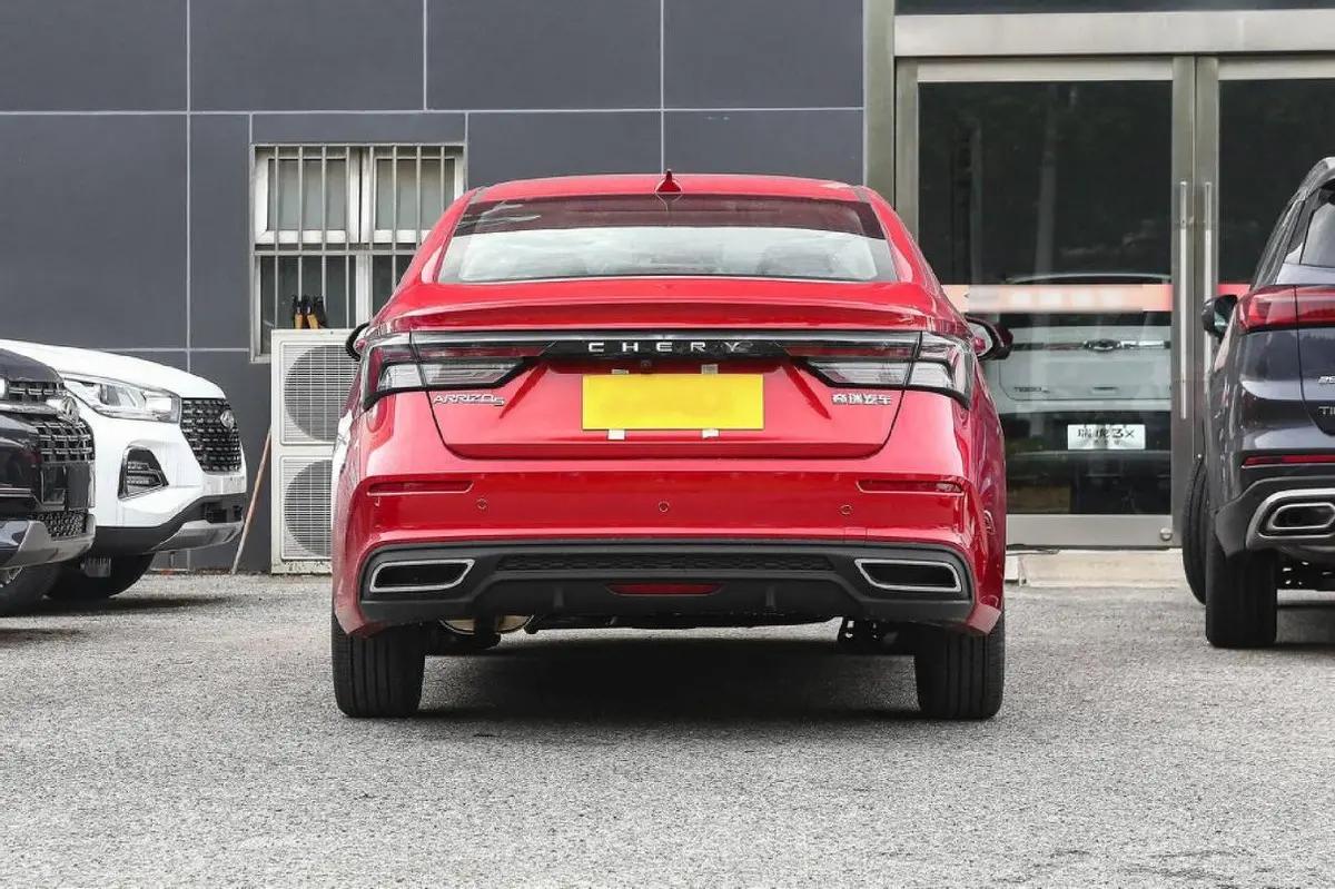 顶配9.99万，两套动力可选，全系自动挡，省油好开