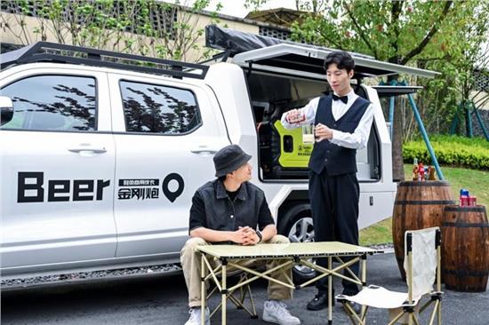 最新皮卡金刚炮落地价多少钱,时尚商用皮卡金刚炮震撼上市