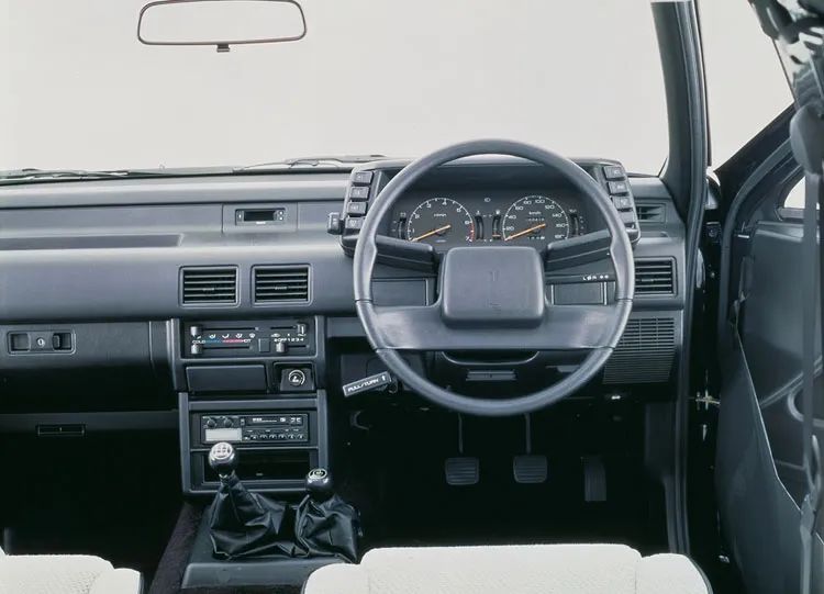 五十铃陆风x9,陆风x9柴油五十铃竞技者2.8t