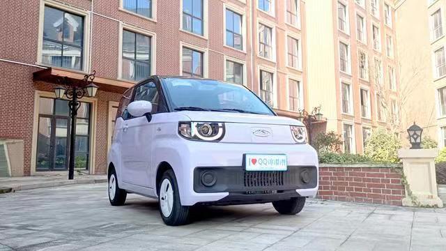qq冰淇淋新能源汽车性能,qq冰淇淋2.99万试驾