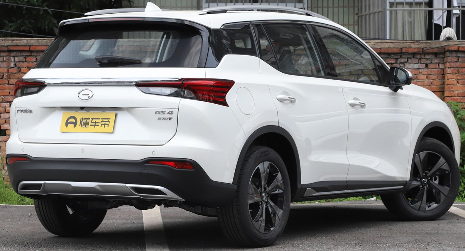 2016款广汽传祺gs4详细介绍,2018款广汽传祺gs4深度测评