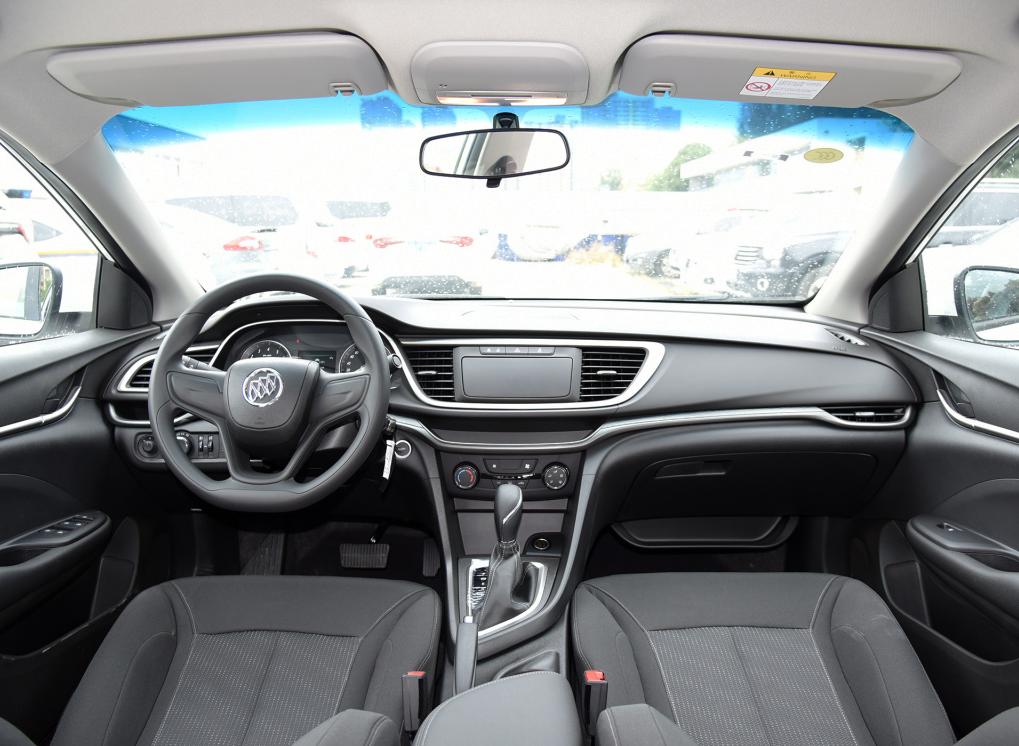 优惠4万的君威性价比很高啊,英朗4万左右性价比高的二手车