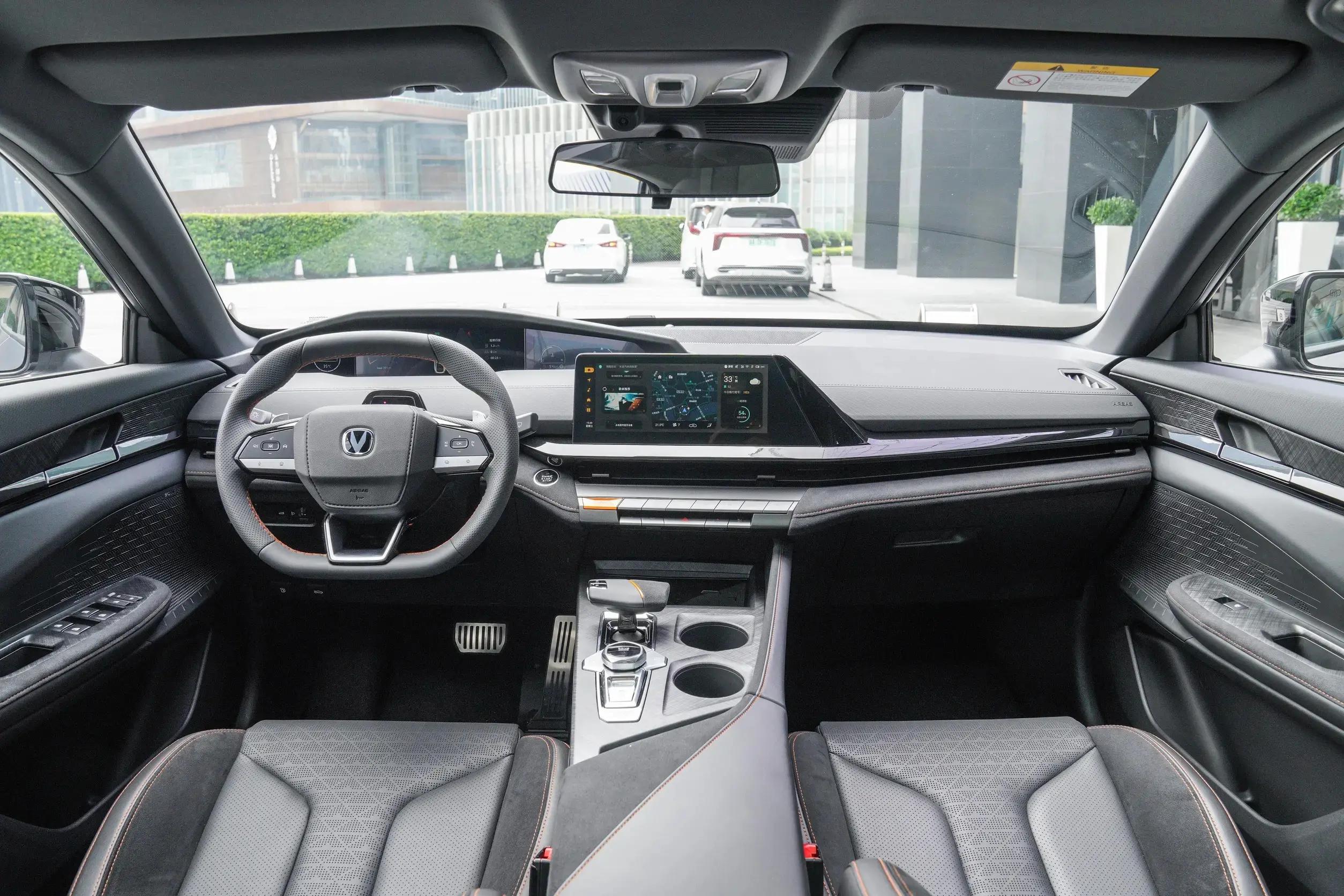 uni-v运动版用车感受,国产汽车推荐uni-v来袭