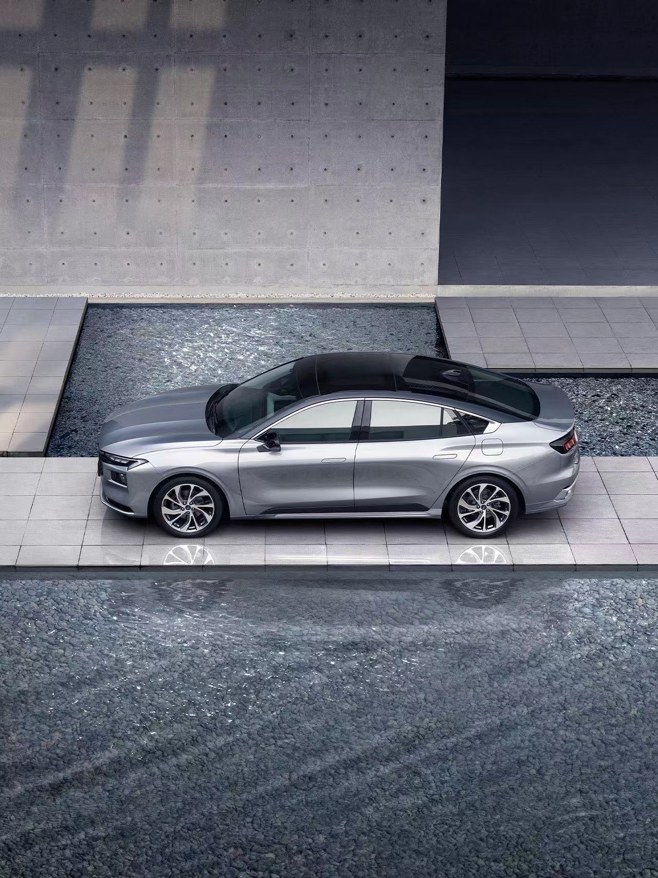 全新蒙迪欧音响,蒙迪欧豪华版有几个扬声器