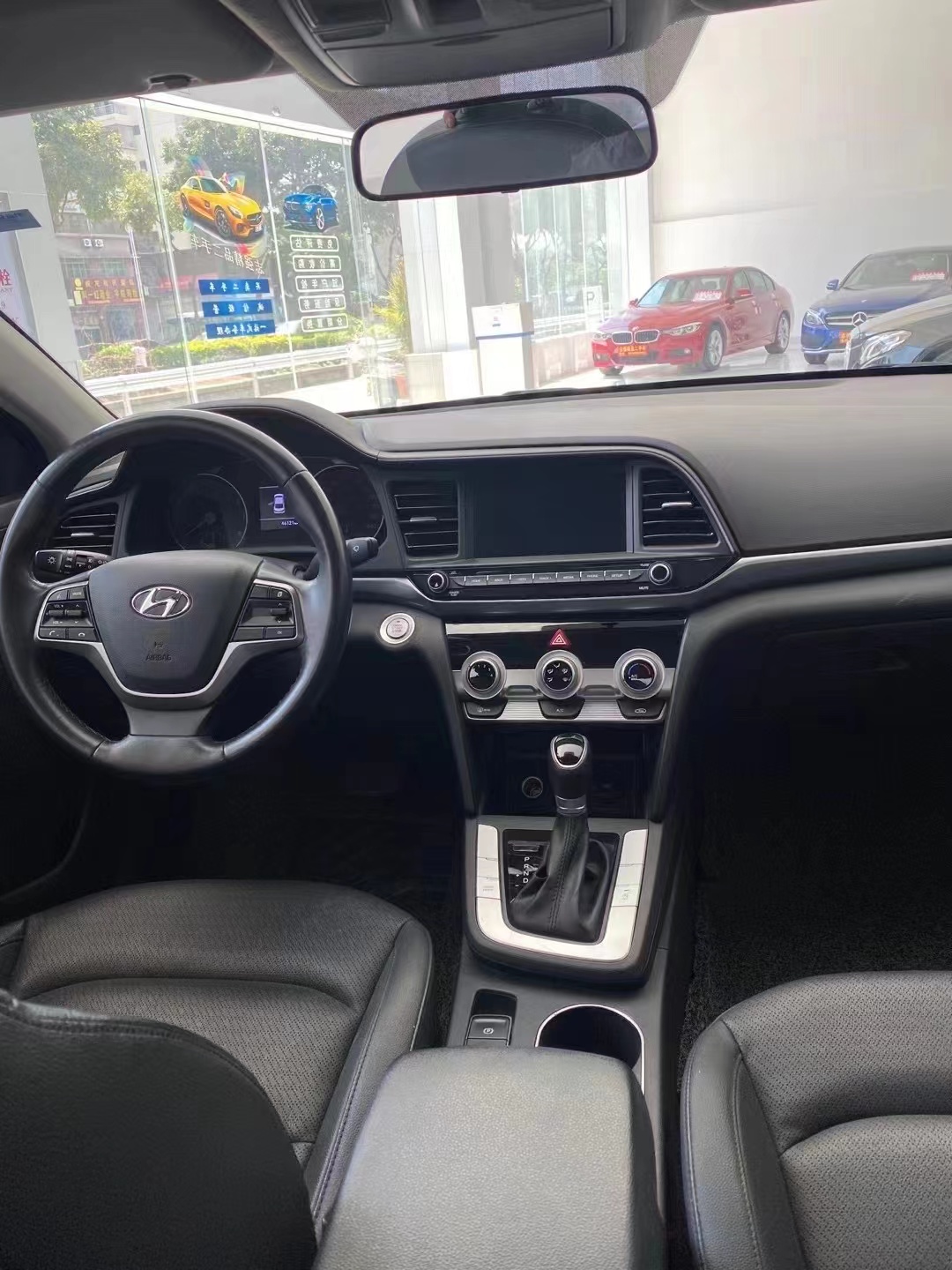 五一志强精品二手车高价回收零首付置换