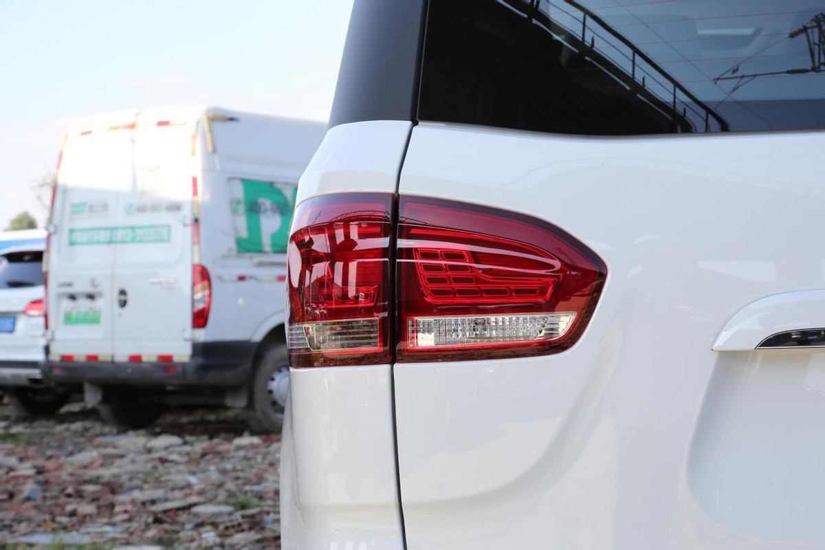 14.59万的车落地多少钱,14.39万元汽车落地价