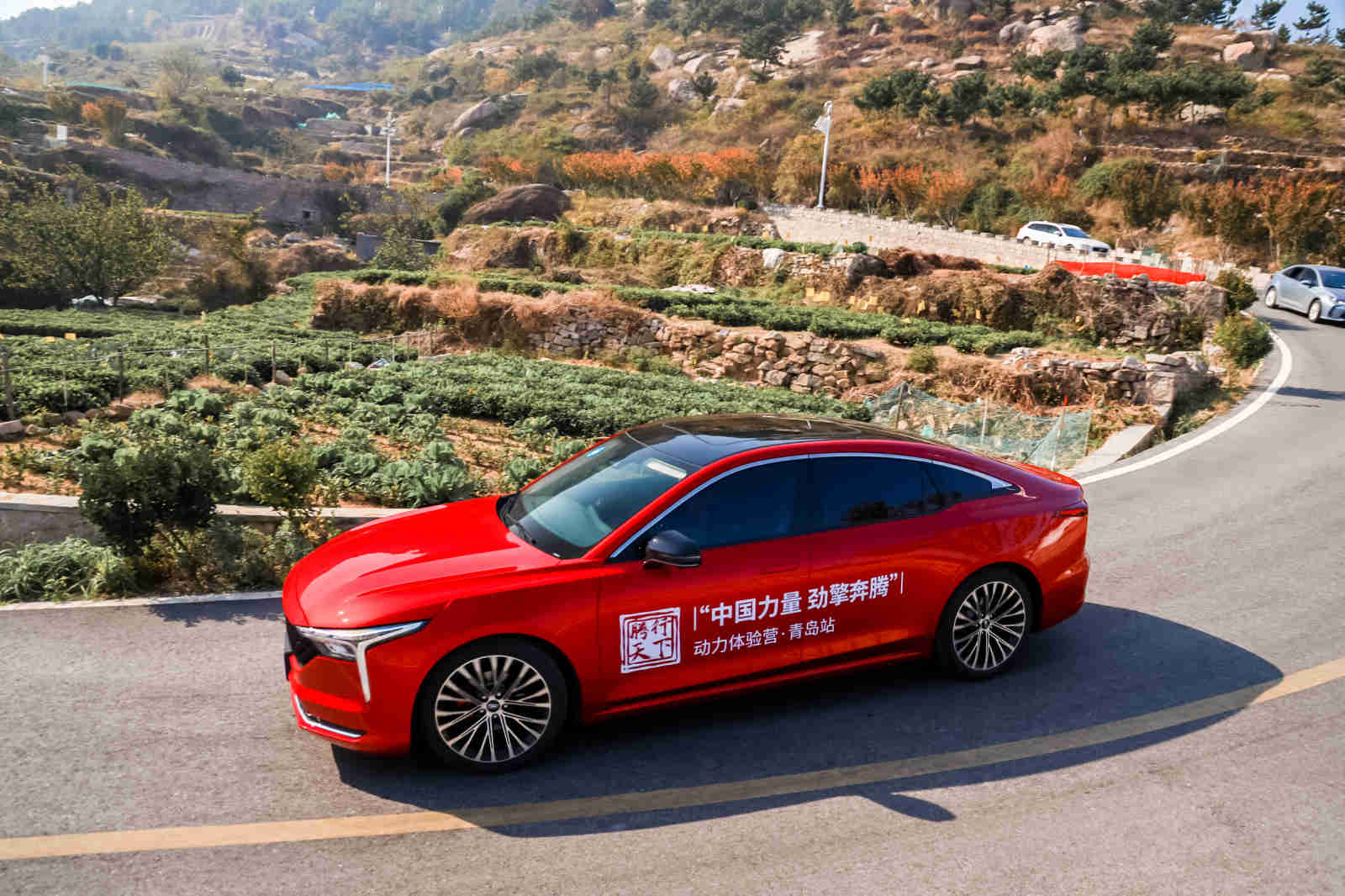 国民新标杆口碑好的中型车奔腾b70,新款奔腾b70到底怎么样