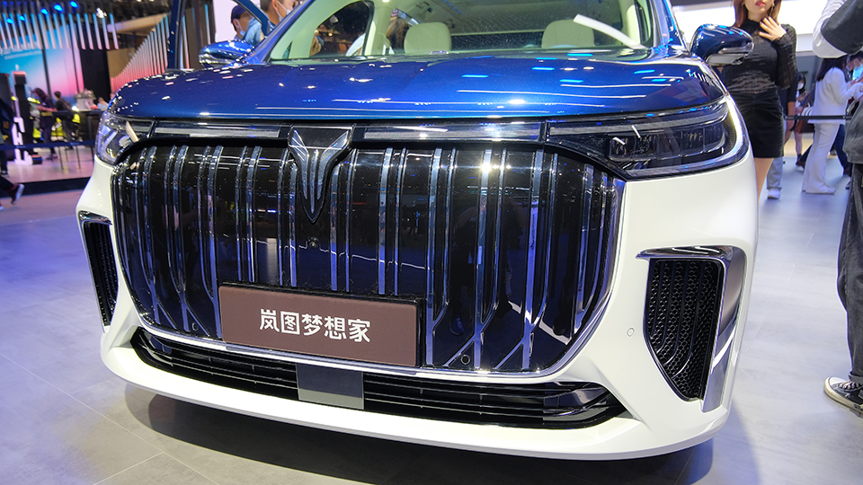 岚图mpv到底值不值得购买,2024款岚图梦想家mpv顶配评测