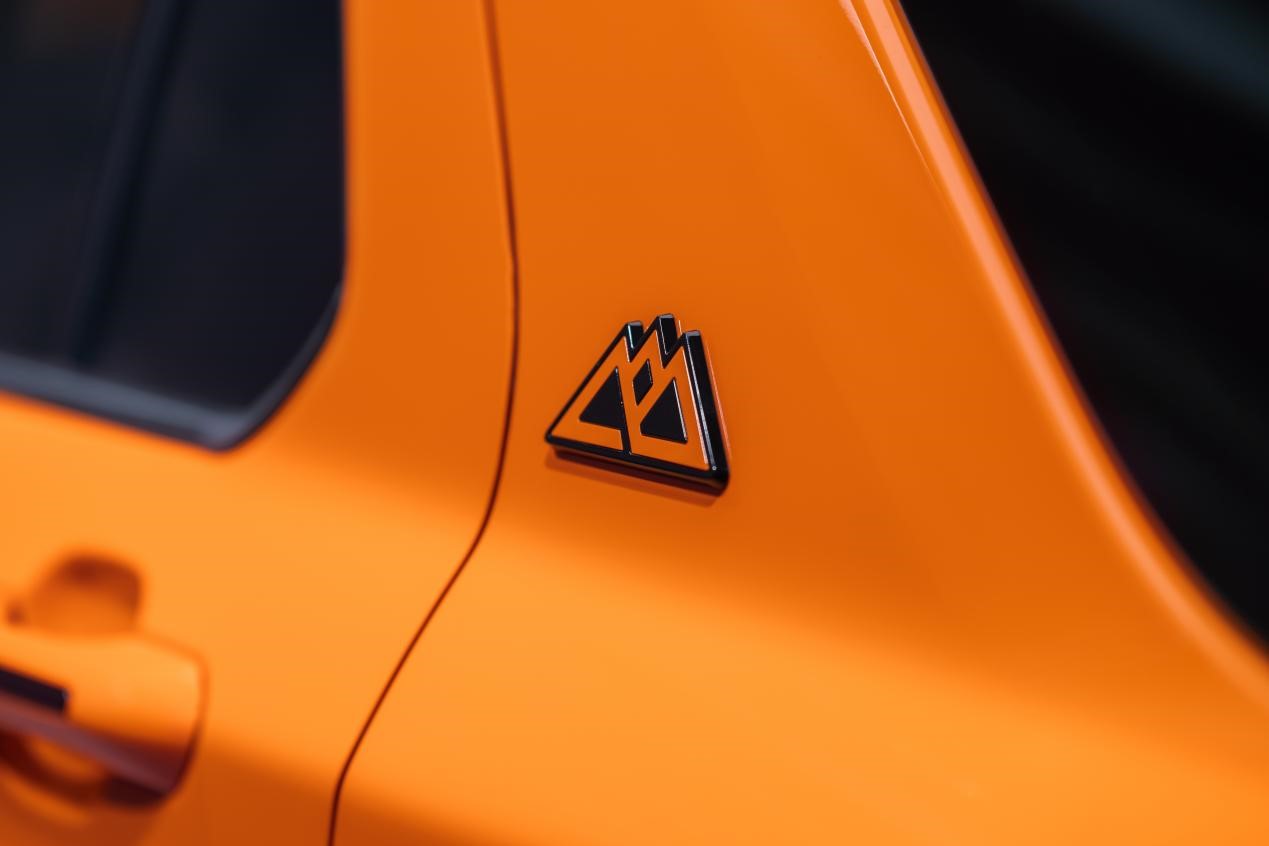 豪华探险者,2024款全新福特探险者昆仑巅峰版