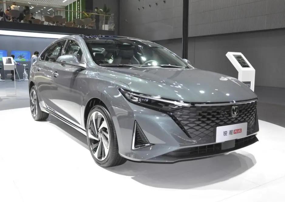 长安逸动plus长安锐程cc2021款,长安锐程cc与长安逸动plus