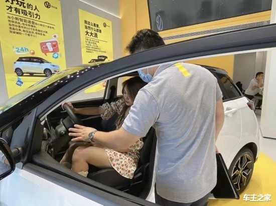 小新新能源真实续航,young光小新续航实测