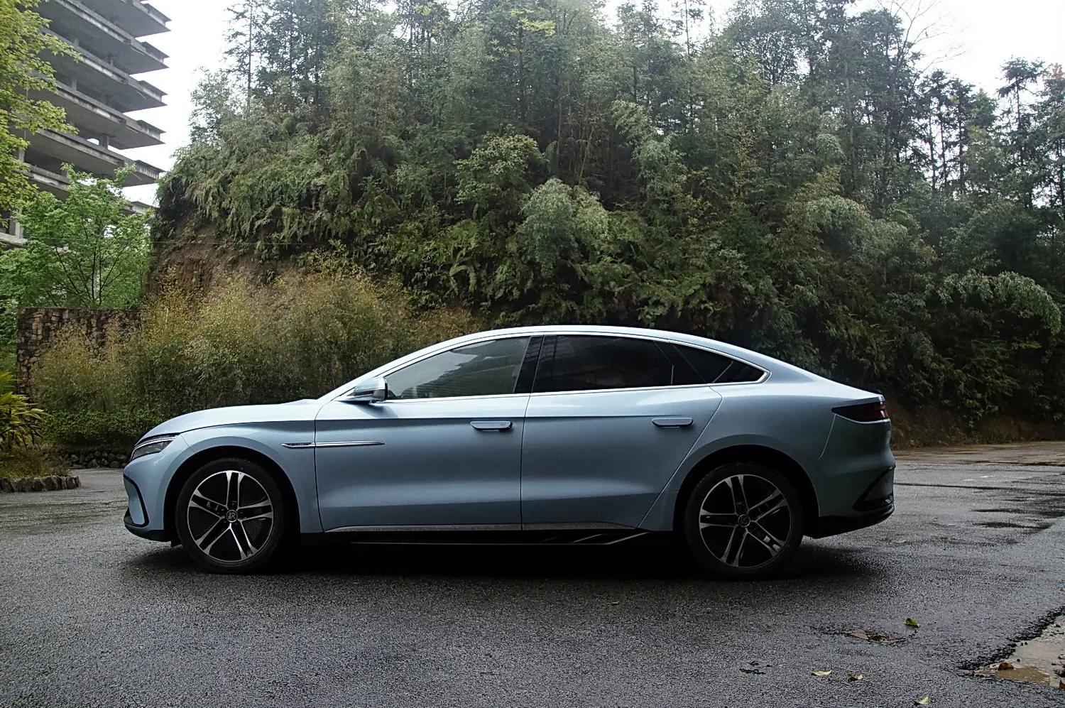 颜值能打操控出色比亚迪汉ev,比亚迪汉EV冠军版提升了什么