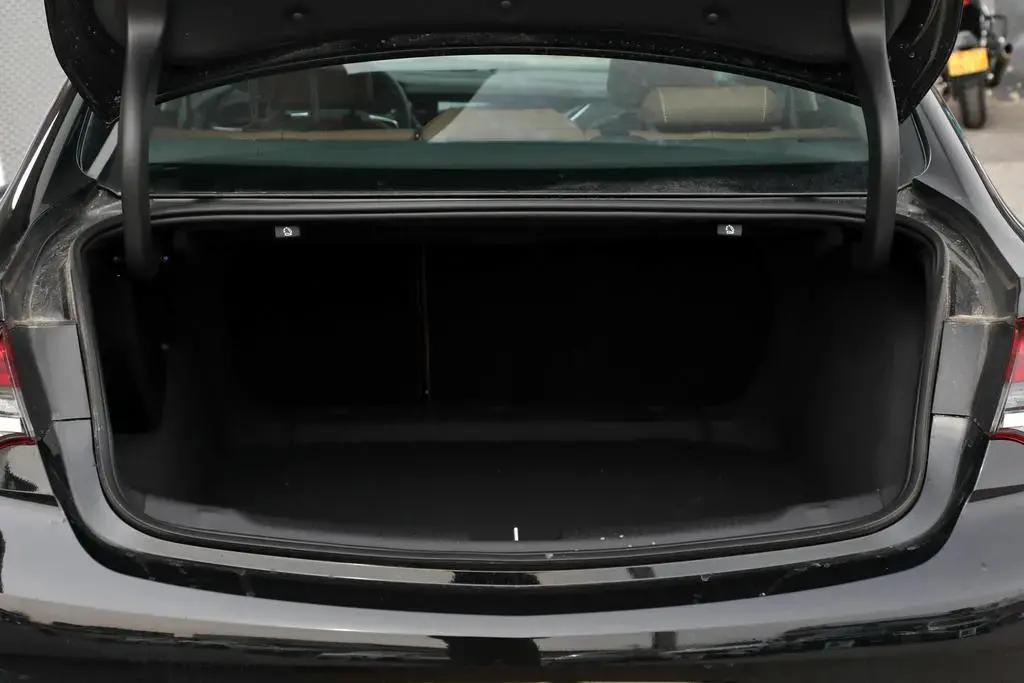 君威领先技术型有什么功能,别克君威全能潮流家轿配置表