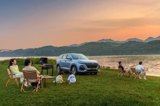 欧尚x7plus七座版副驾驶,二手长安欧尚x7plus7座自动挡