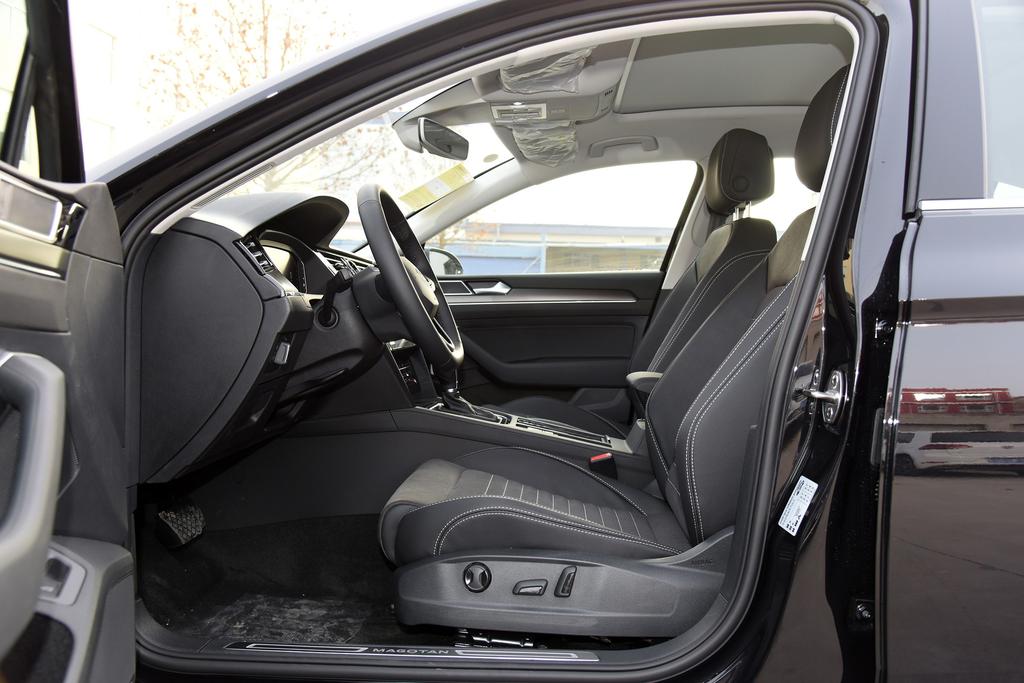 迈腾官方优惠4-6万,迈腾武汉最新报价