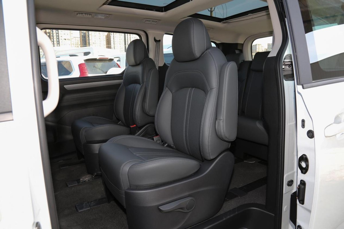 14.59万的车落地多少钱,14.39万元汽车落地价