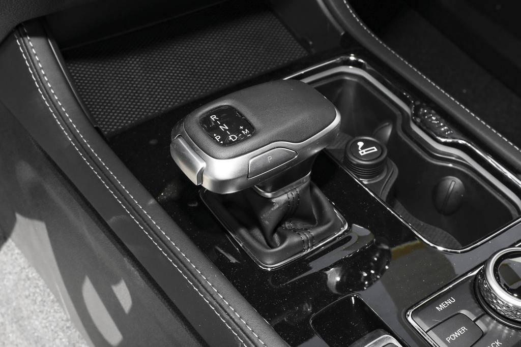 2024款bj40哪一款值得入手,老款bj40四驱值得购买吗