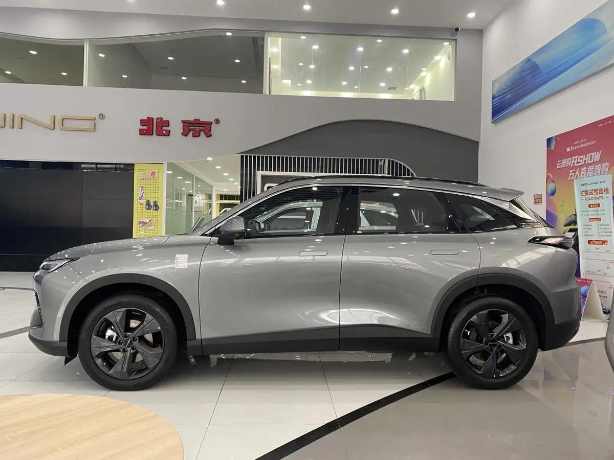 北京汽车新魔方青春版参数,抢先体验北京汽车魔方