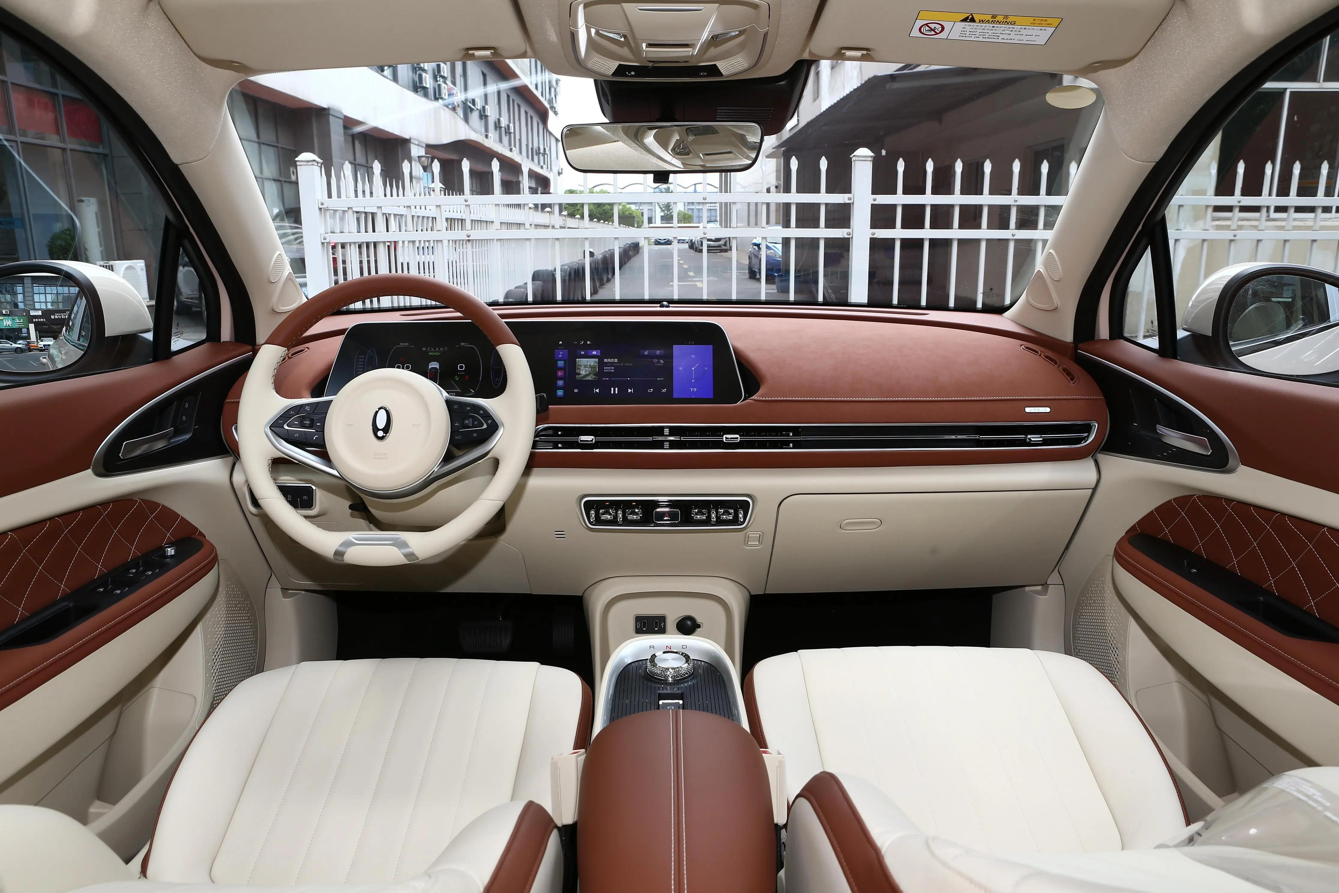 性价比最高开不坏的代步车,推荐三款适合小姐姐的代步车