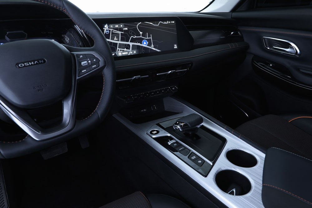 合肥长安欧尚直播卖车,长安欧尚卖车直播间