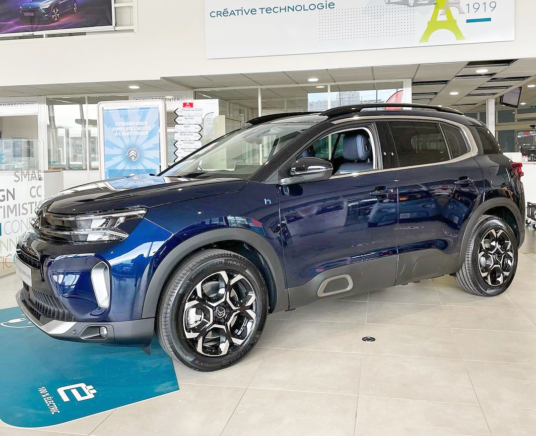 新款雪铁龙c5aircross海外版,2010款雪铁龙c52.3自动尊雅