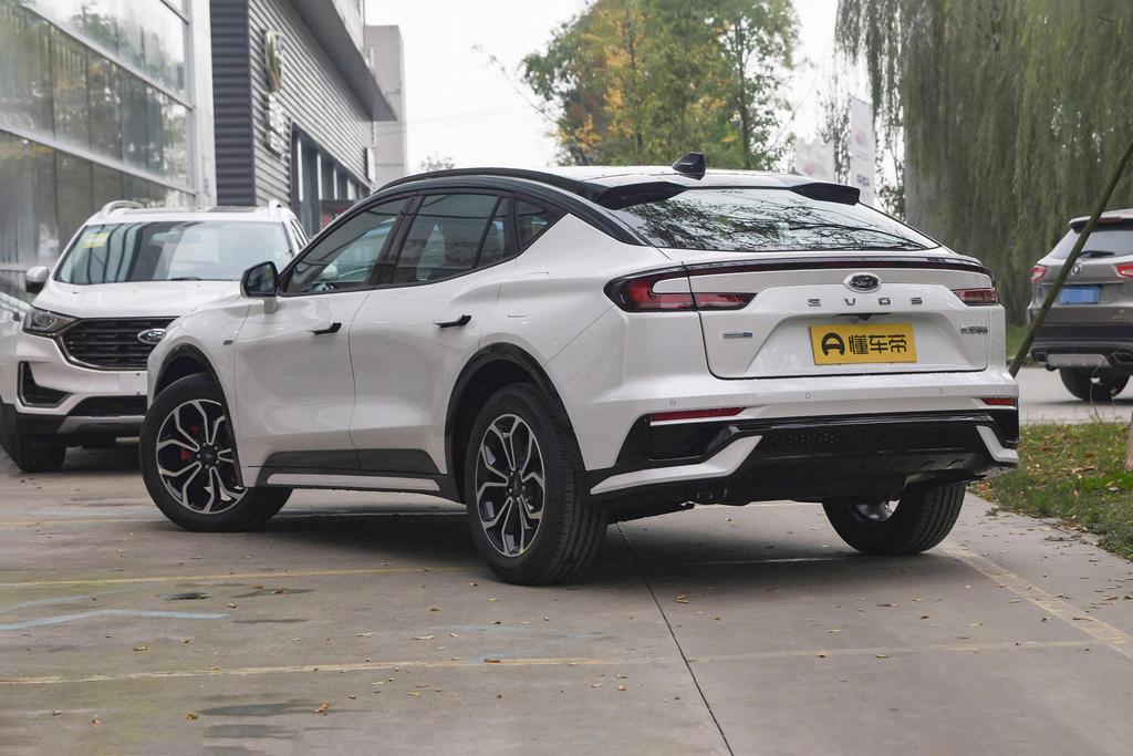 福特evos追光者运动版,福特evos惊艳而至携手teamlab