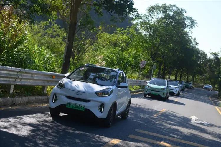 奇瑞新能源小蚂蚁实惠又方便,奇瑞小蚂蚁新能源车冬季测评排行