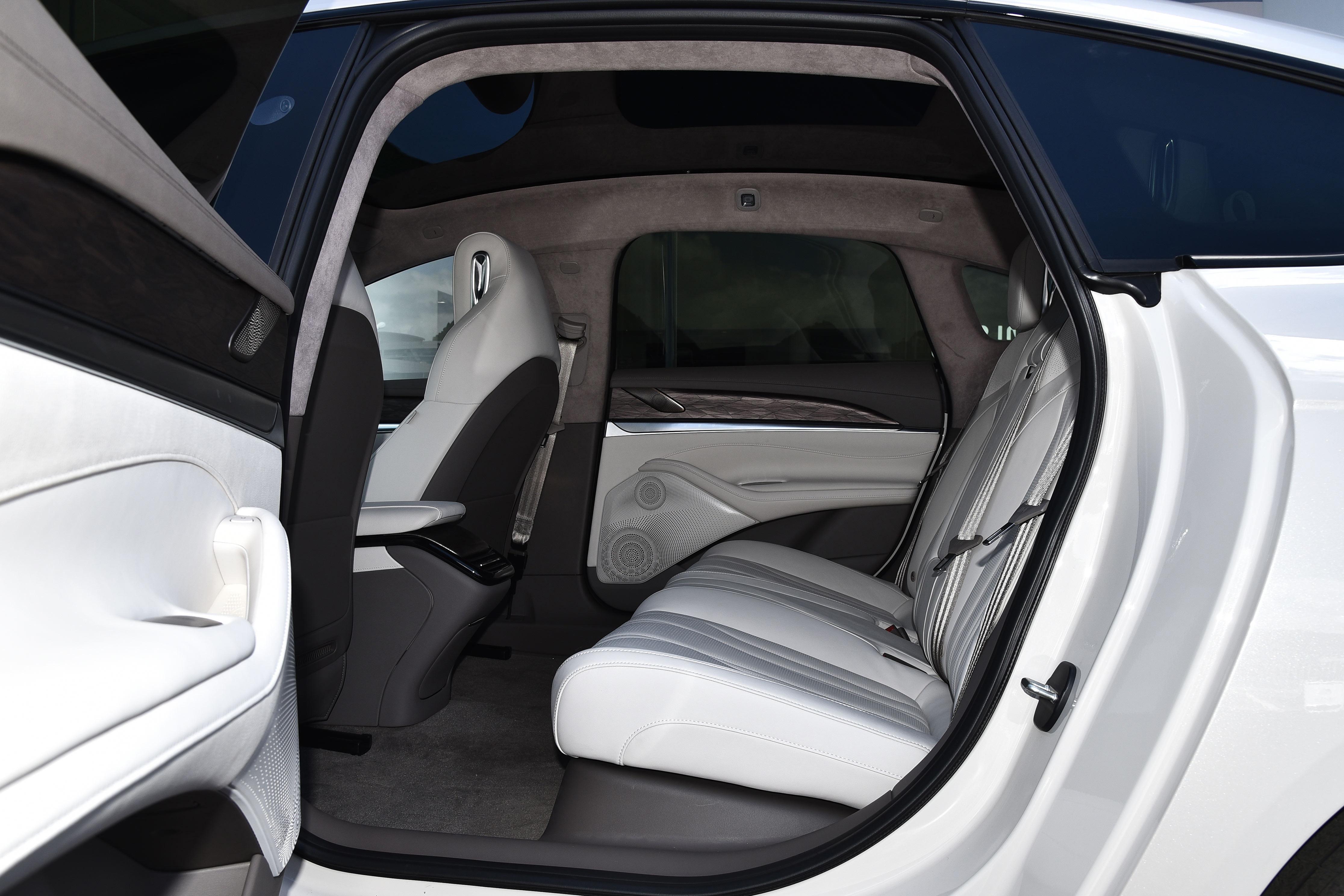 智己电动汽车l7,智己l7全车功能